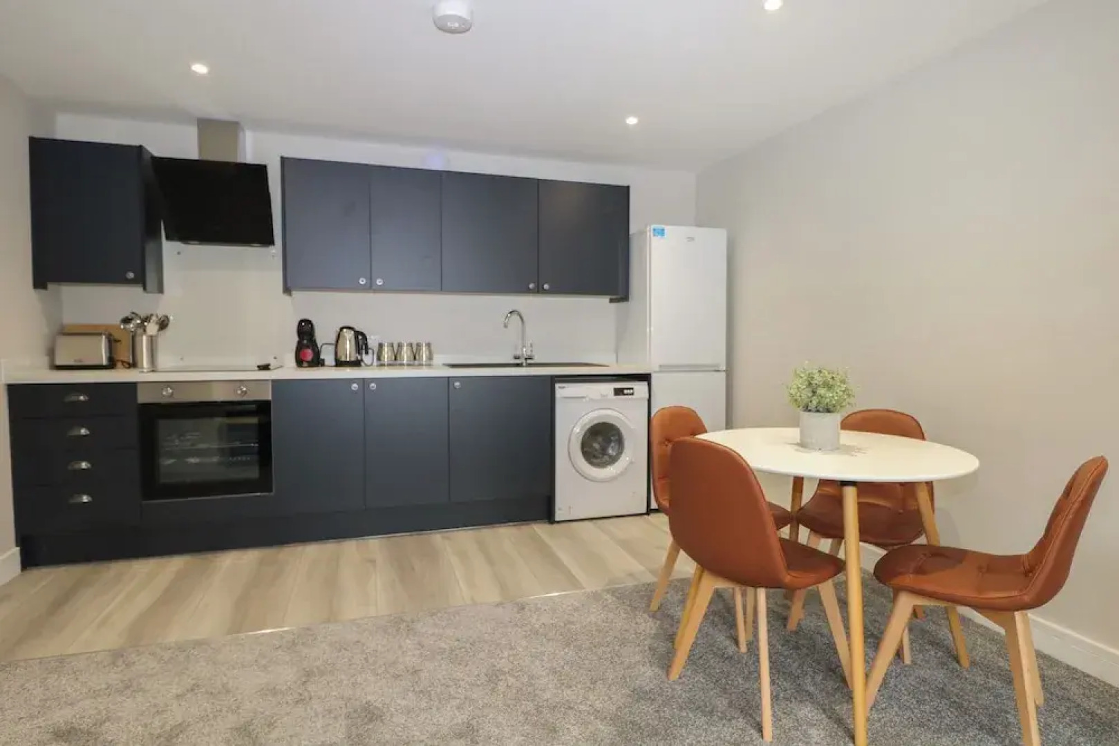 The Secret Cottage 5A