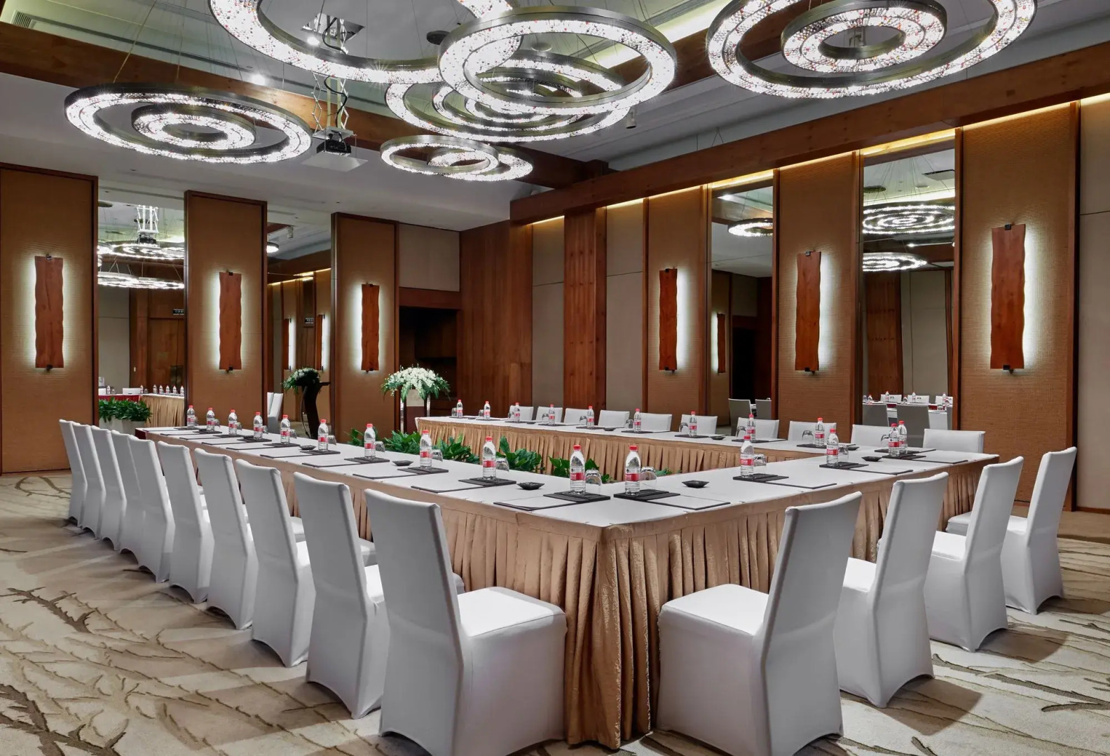 InterContinental One Thousand Island Lake Resort by IHG