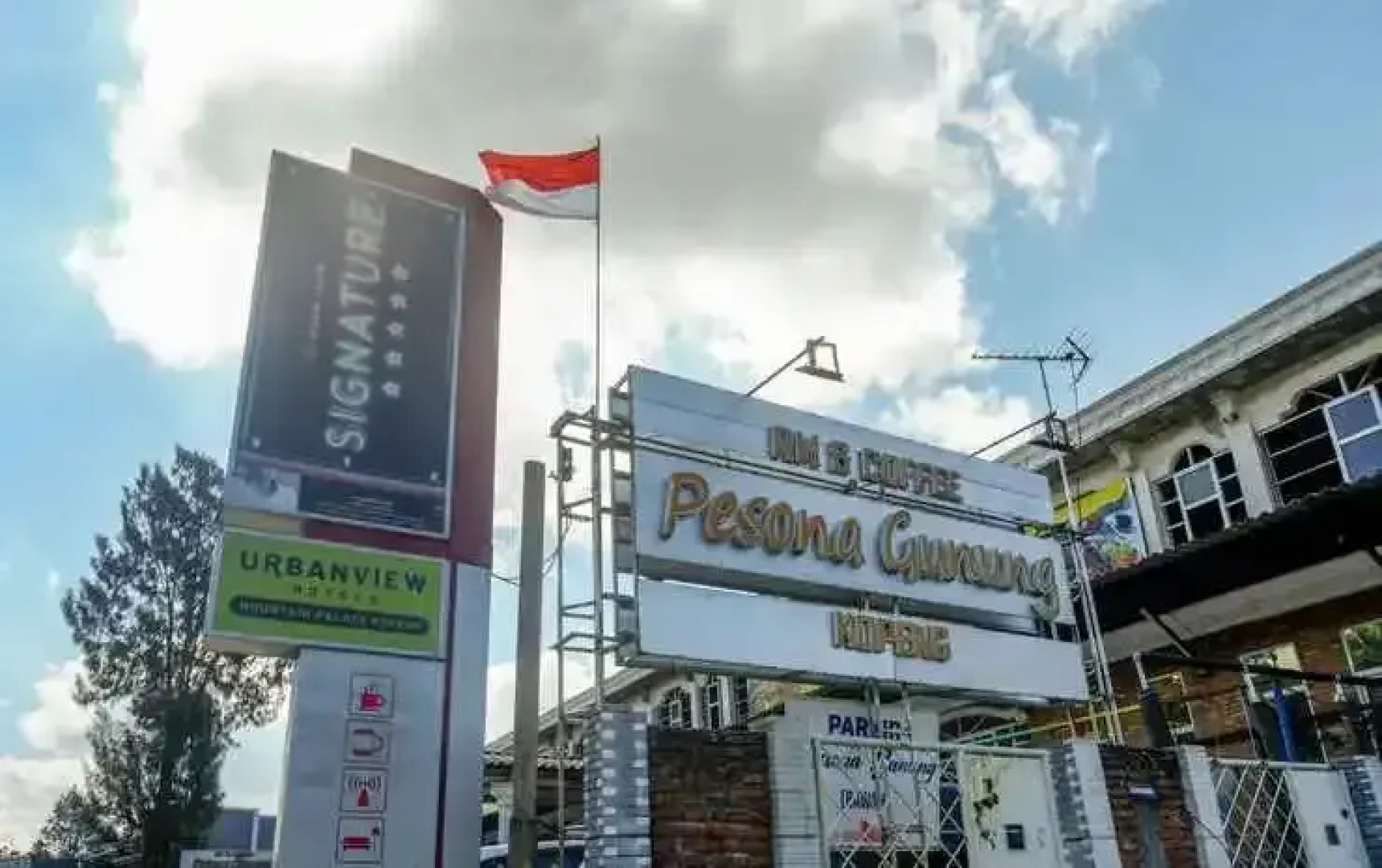 Urbanview Hotel Mountain Palace Kopeng