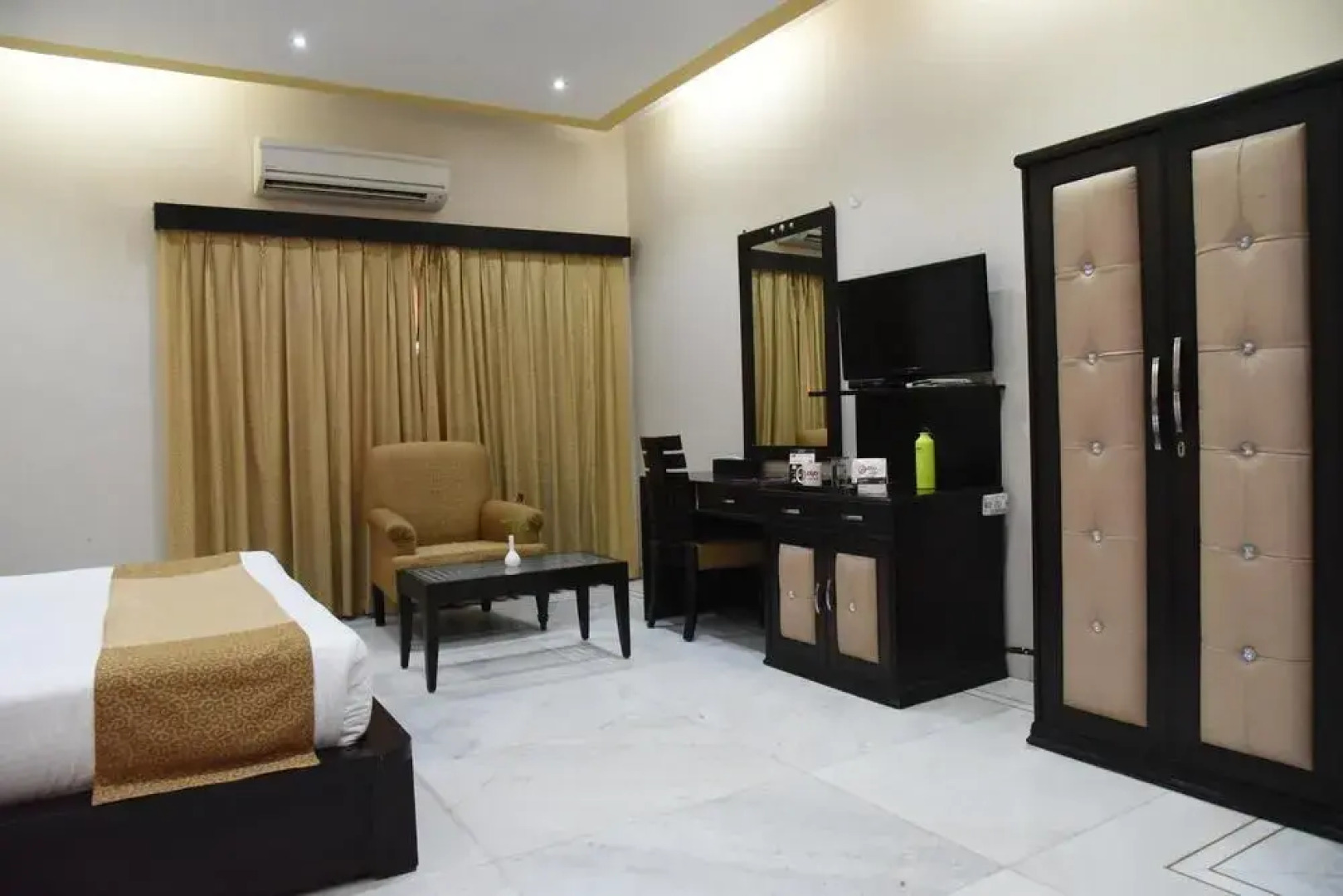 OYO Premium Patliputra Patna