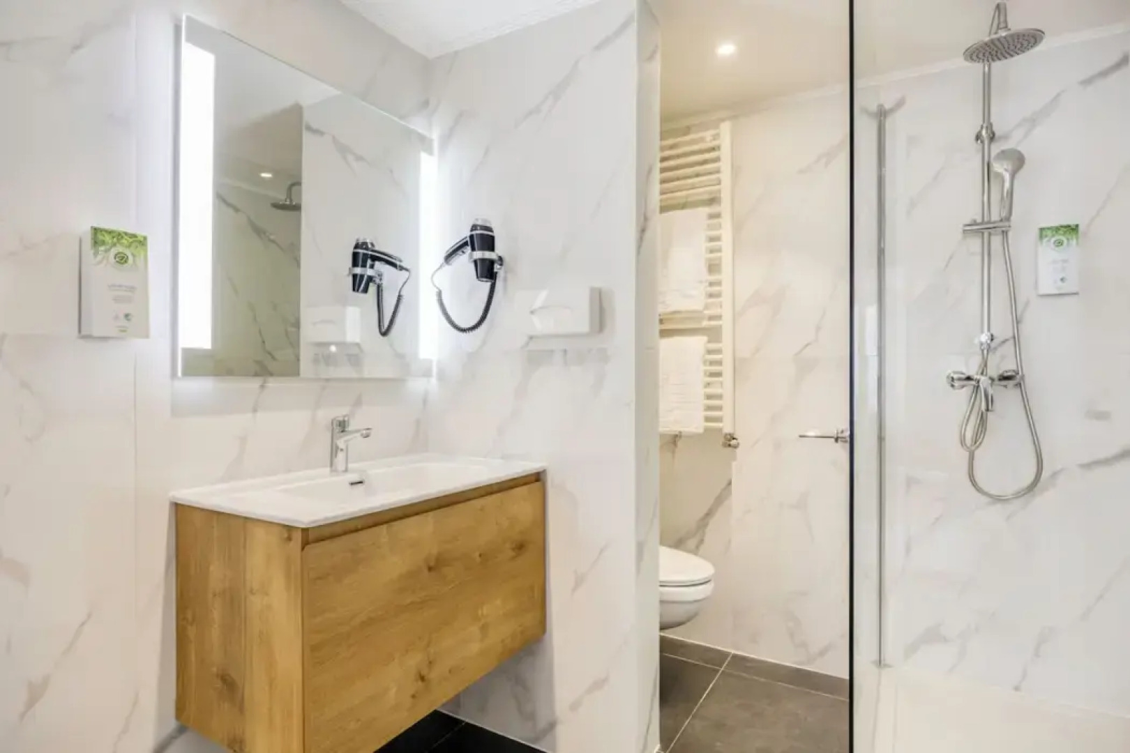 Отель Hotel Louise