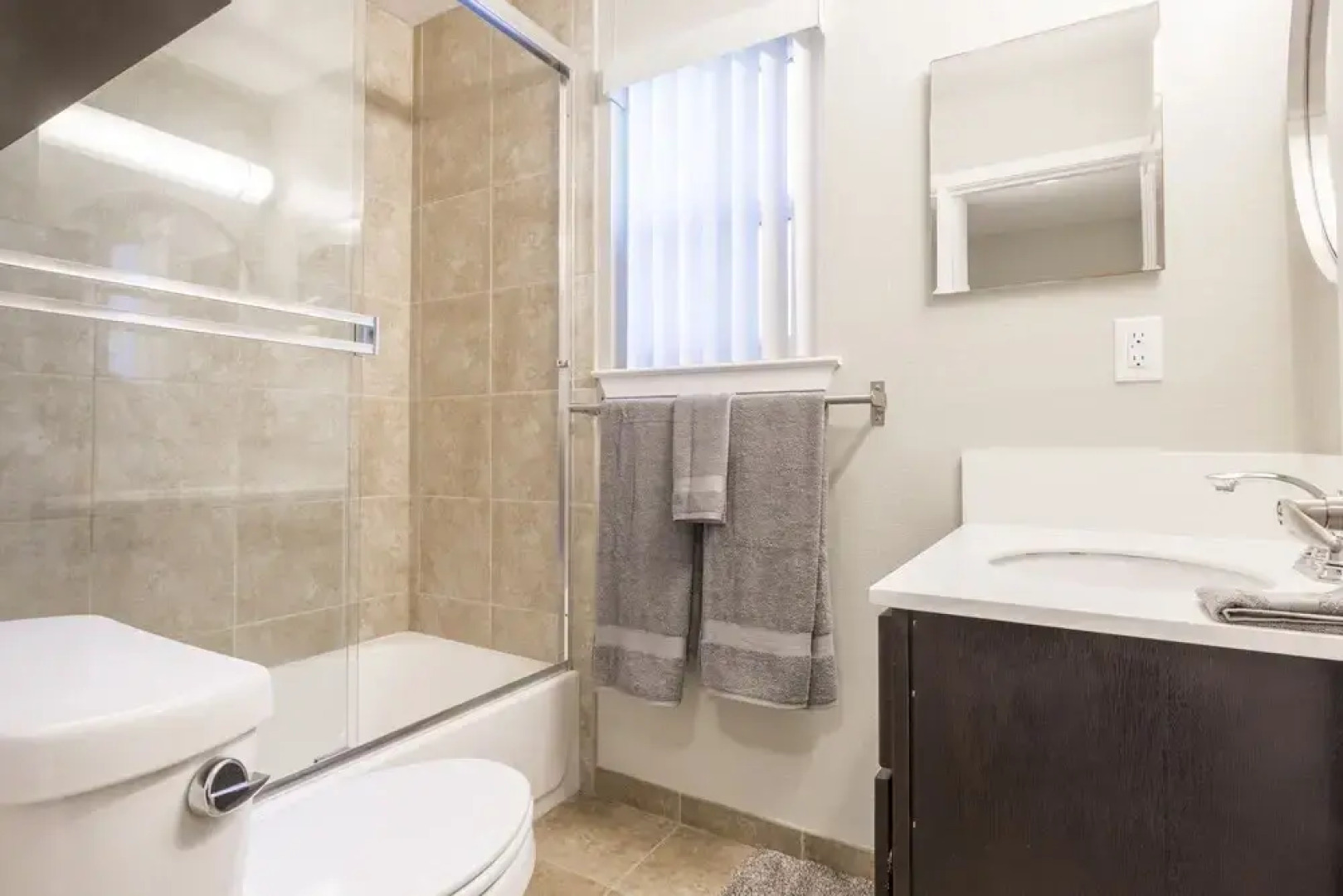 Bright Unit Near Silicon Valley - Washer & Dryer