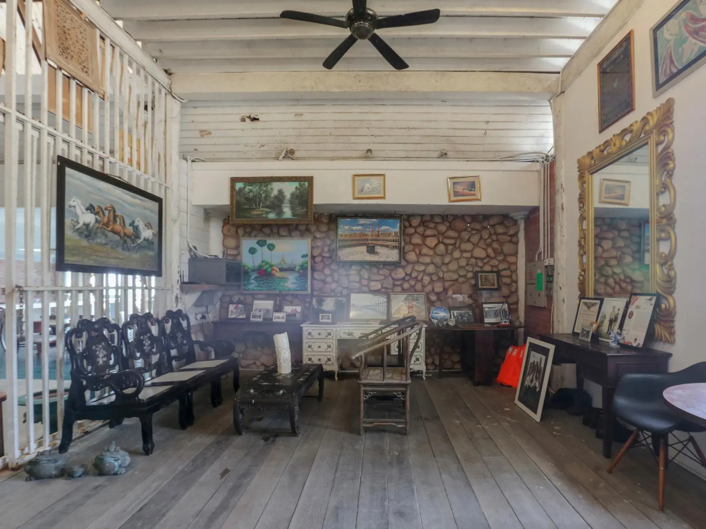 Villa Danialla Beach Resort