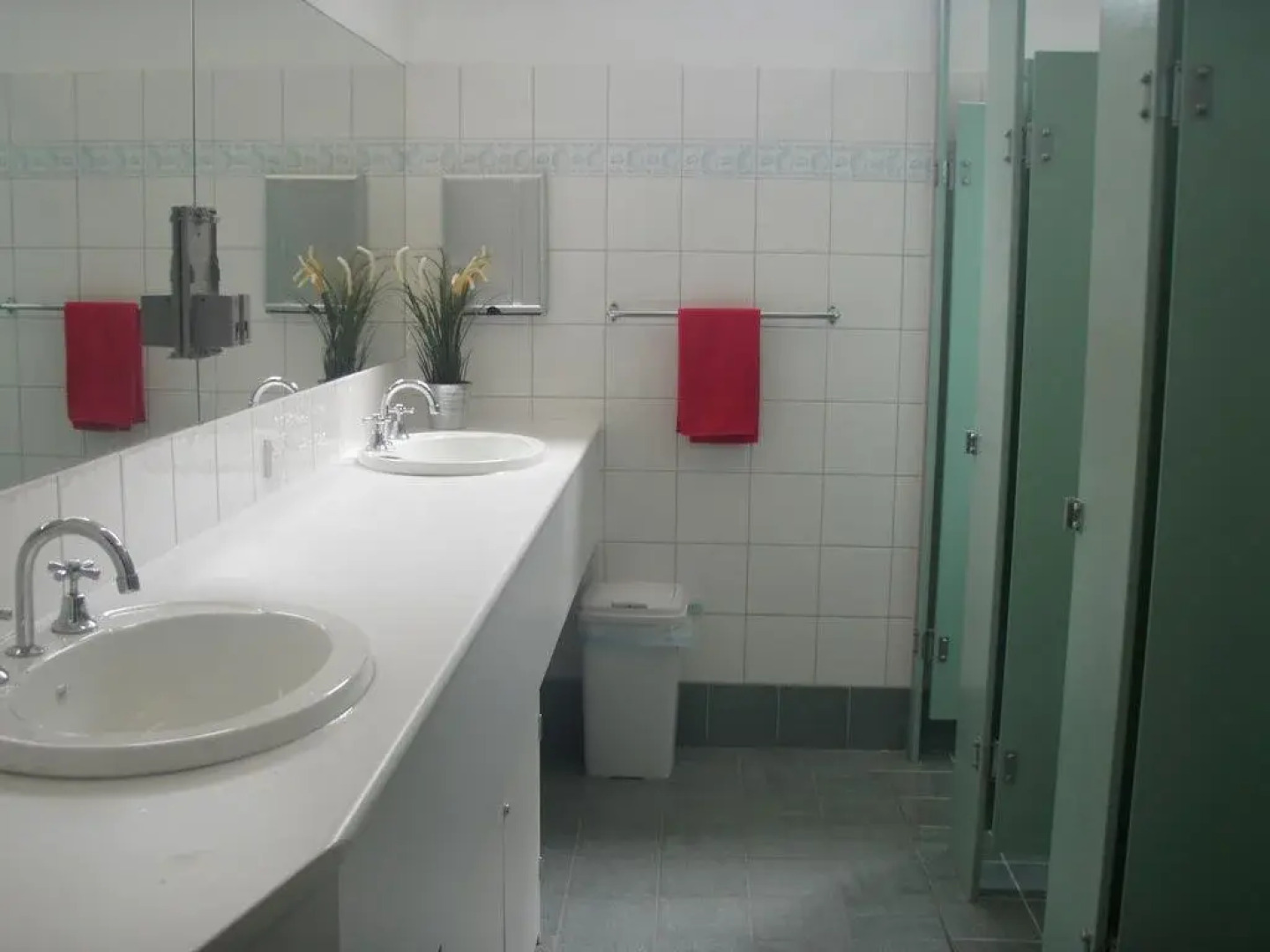 Bells Beach Backpackers