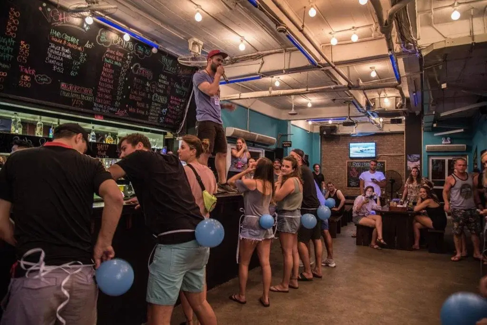 Vietnam Backpacker Hostels Downtown