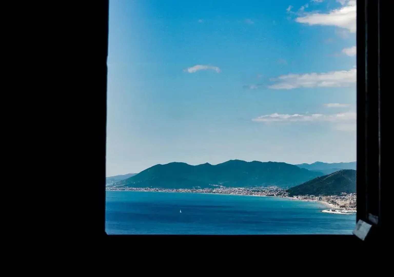 Blu Oltremare