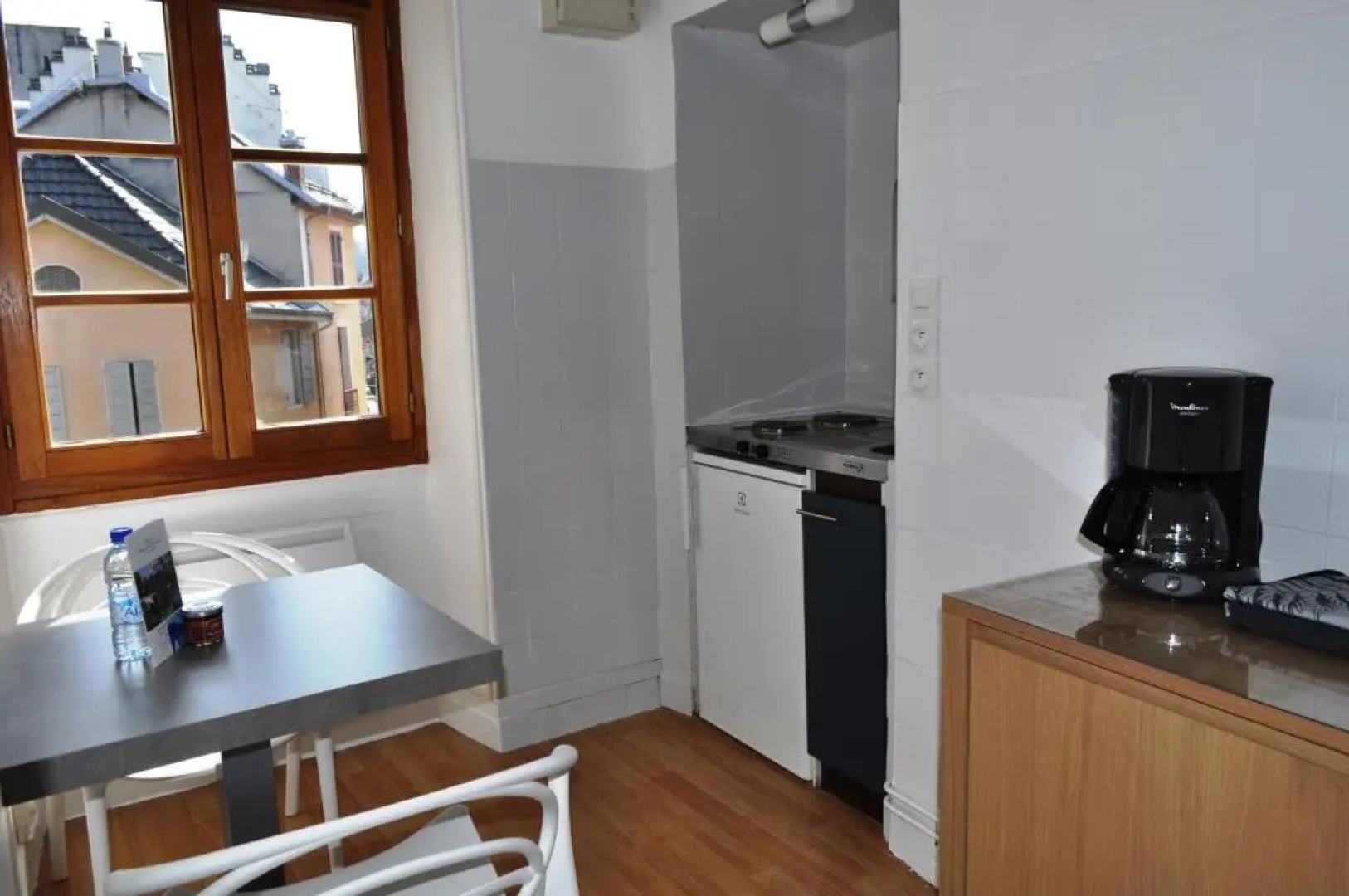 SEJOURAIXLESBAINS - Appartements Confidence hyper centre calme
