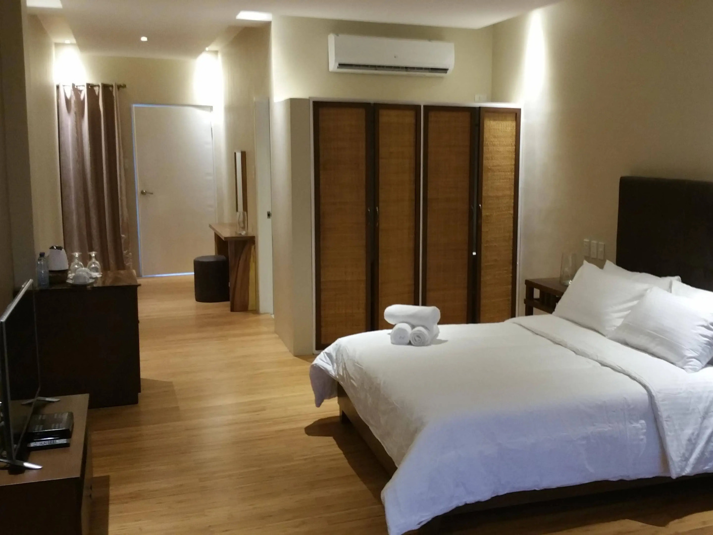 Kingsleys Hotel and Gastro Pub