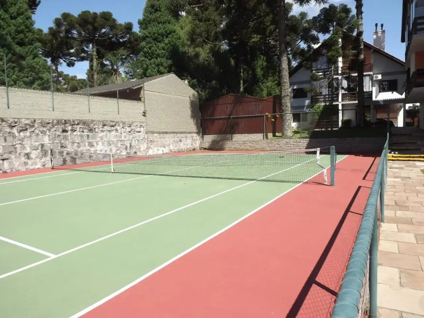 Residencial Lago Negro