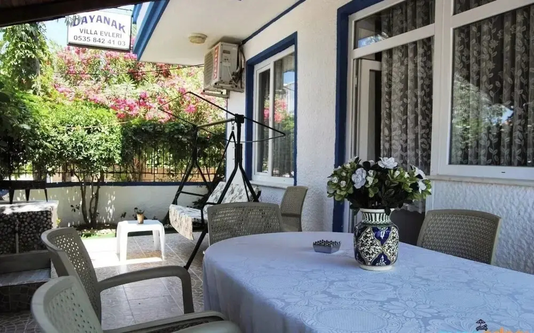 Dayanak Villa Evleri