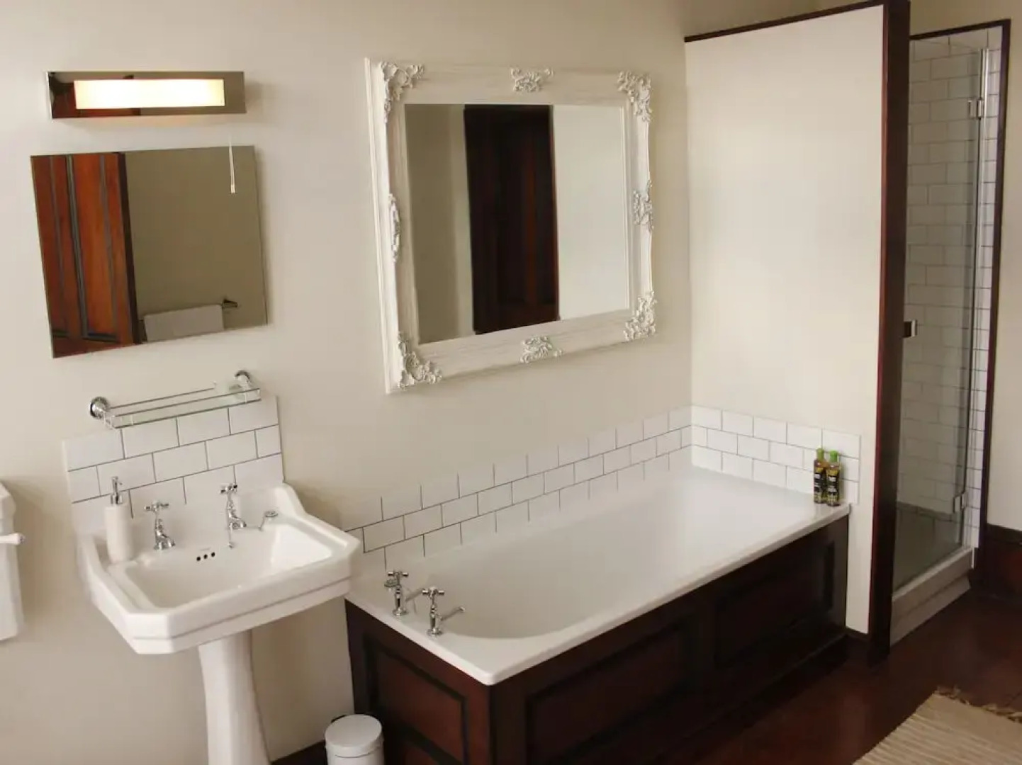 Costislost Organic Retreat