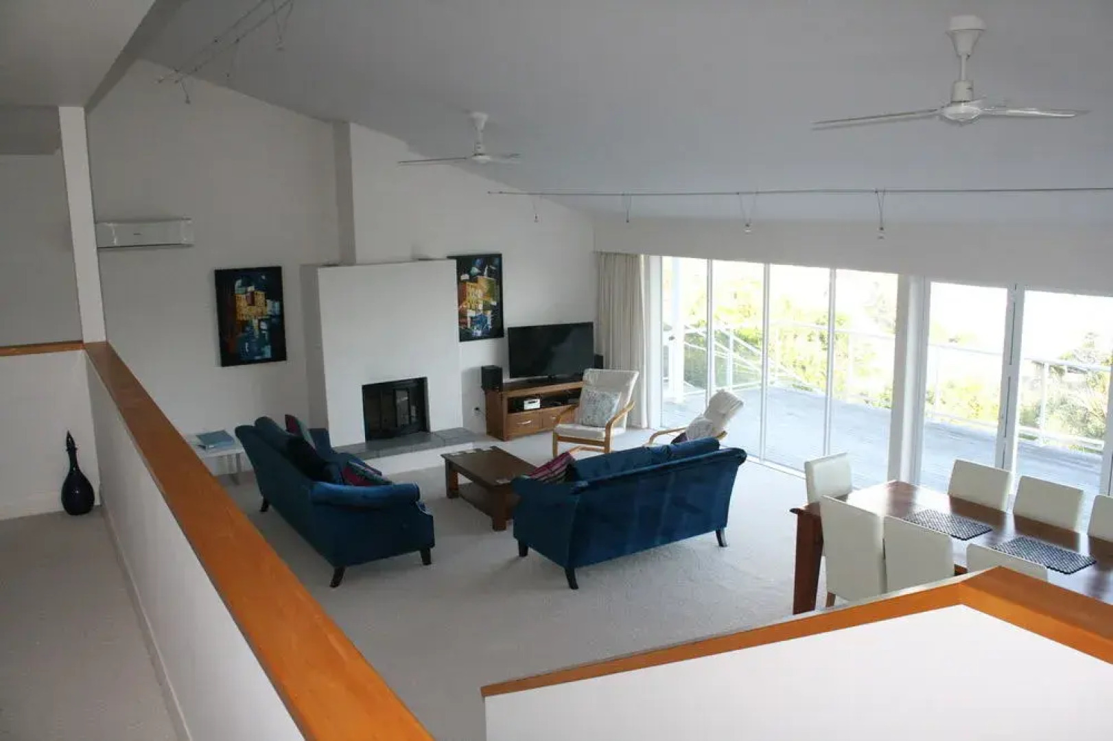 Russell View Apartments