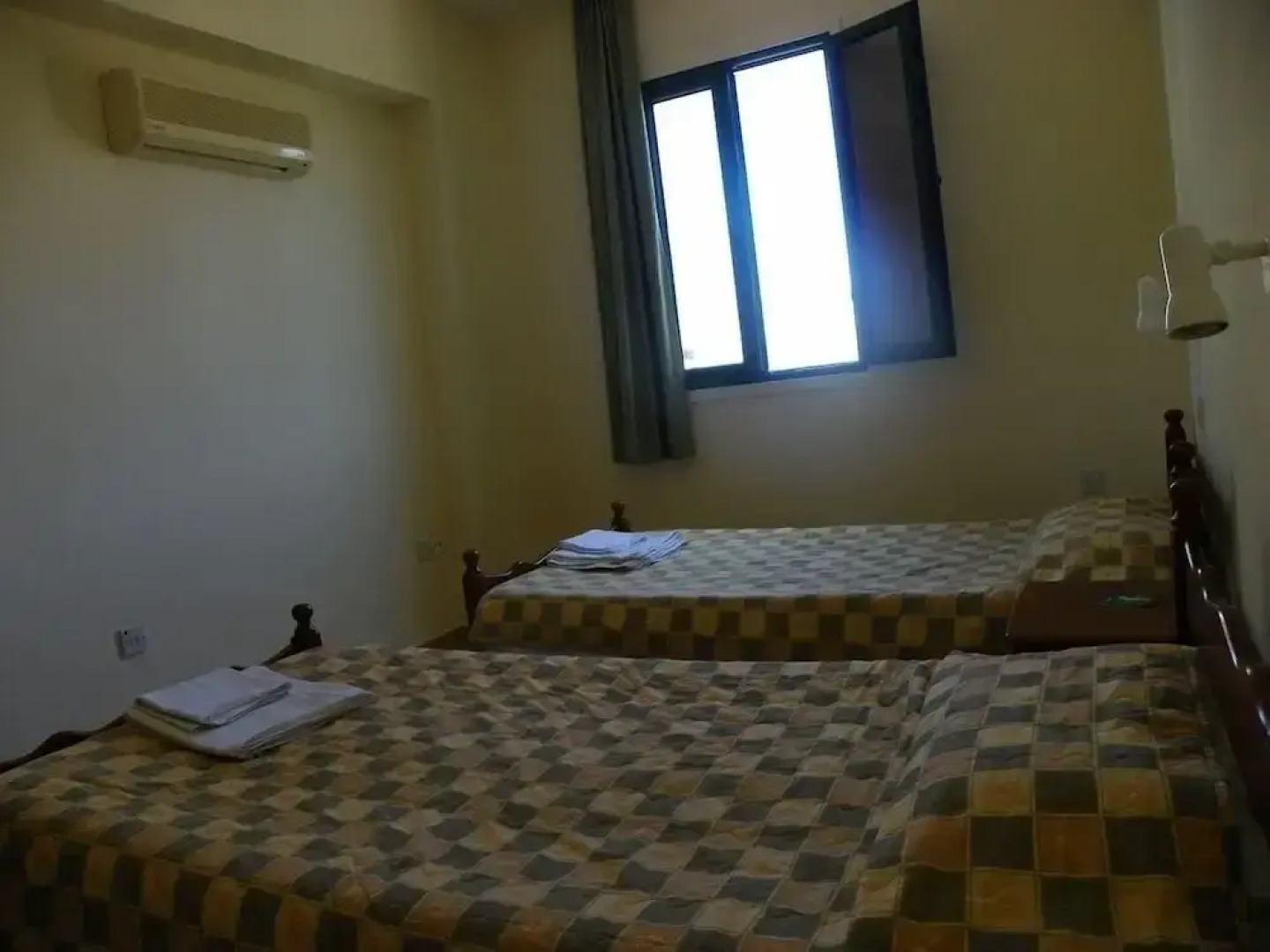 Sea 'n Lake View Hotel Apartments