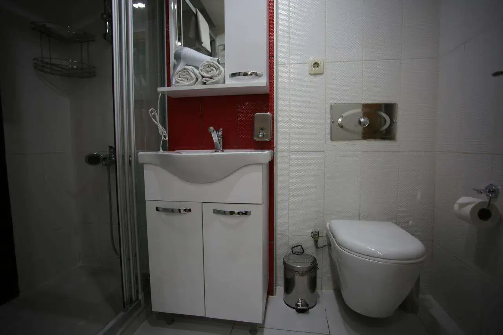 Artist Rooms Suites