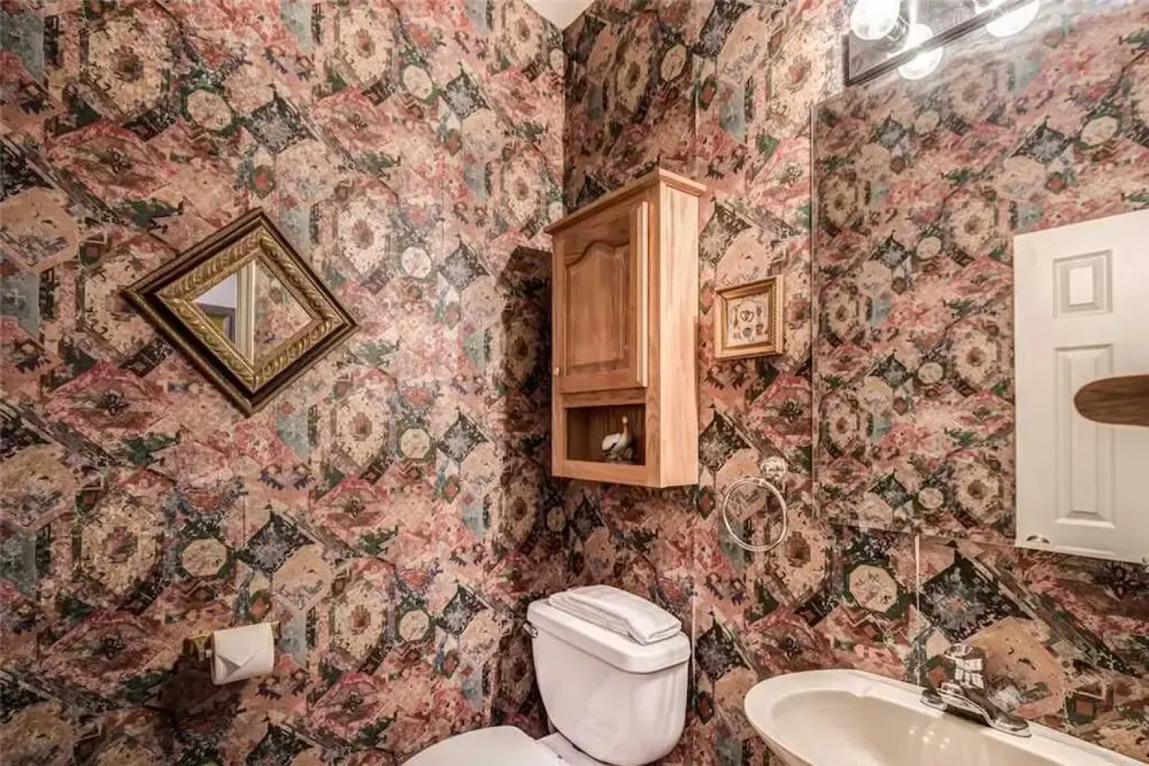 Awesome Views - Five Bedroom Cabin