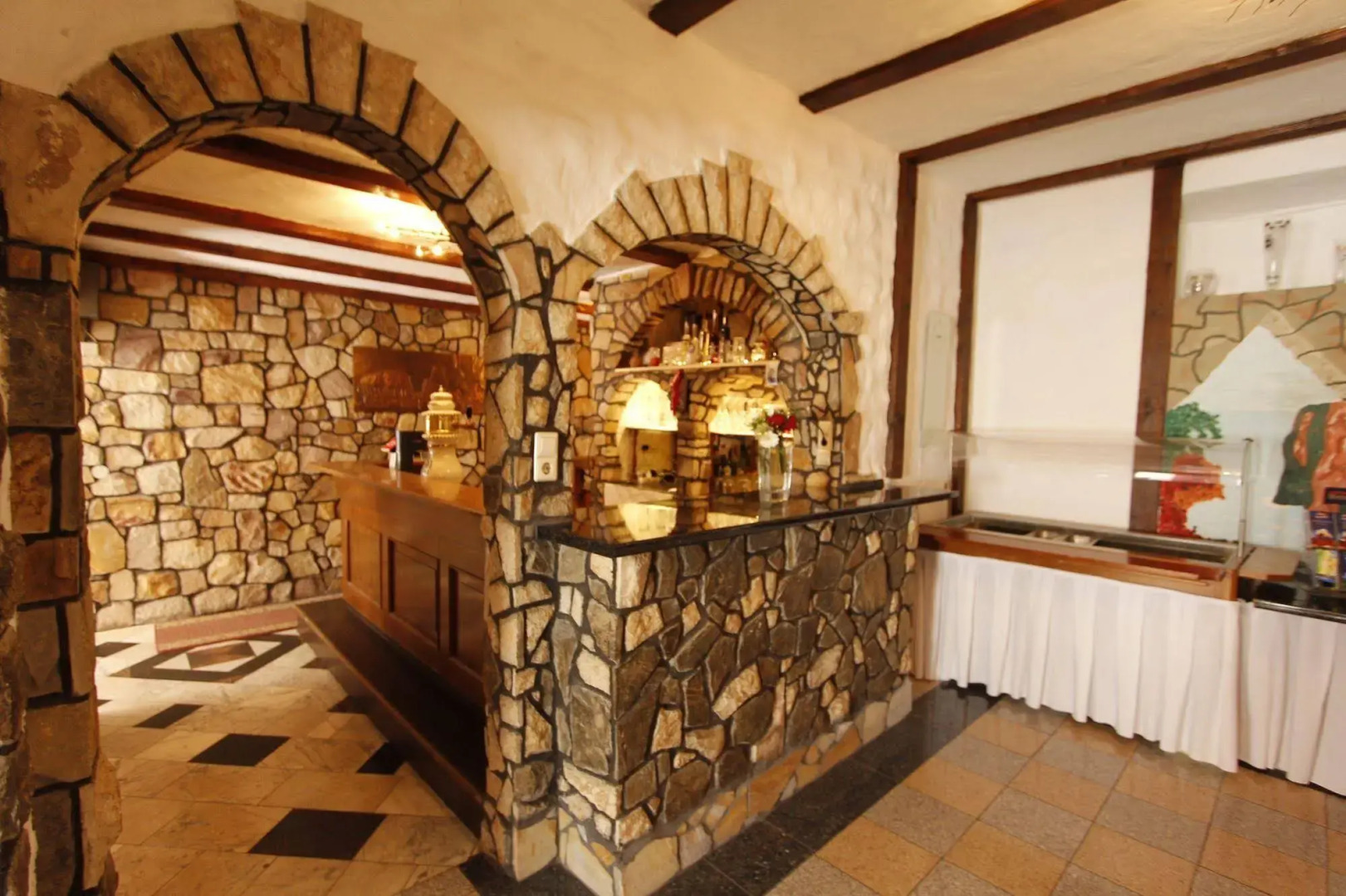 Hotel Restaurant Adria - Stuben