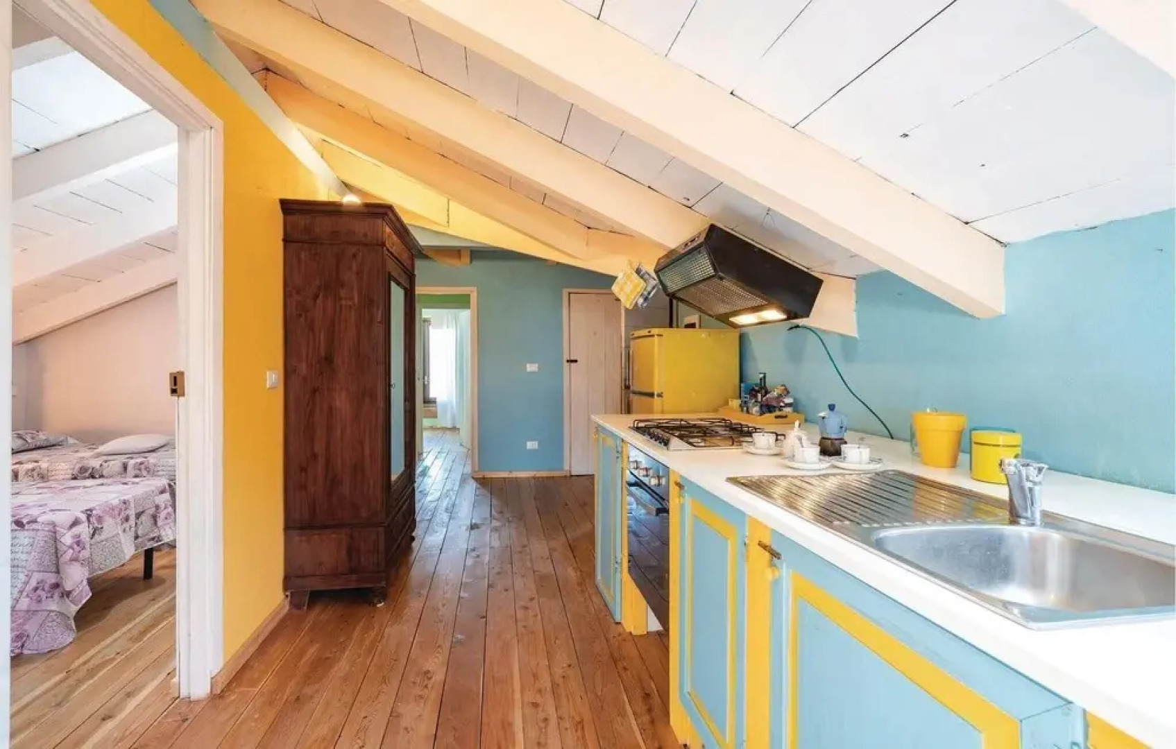 Stunning Home in Castelnuovo Calcea With Wifi and 7 Bedrooms