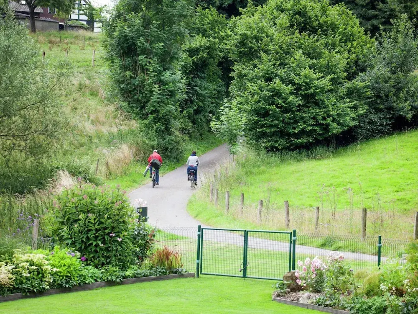 Nostalgic Holiday Accommodation on the Outskirts of the Village of Mechelen in South Limburg