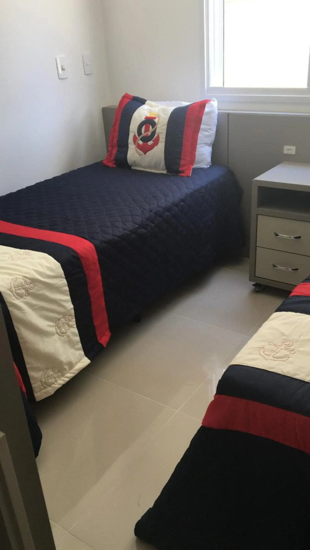 Apto novo há 250 mts da praia