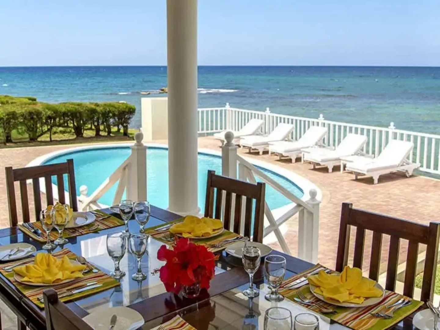 Sunny Vacation Villa 21