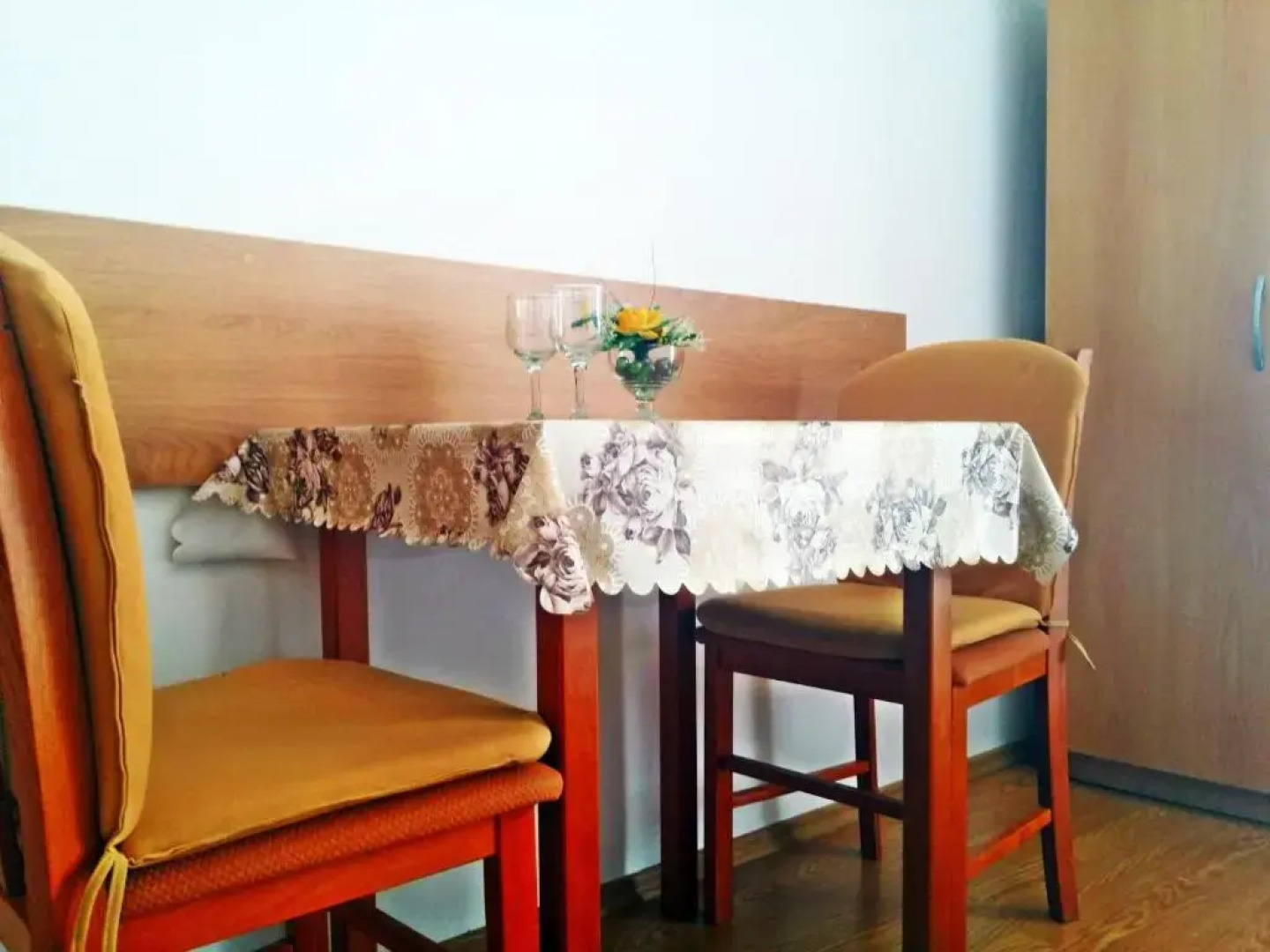 Apartments Eugen Pedisić