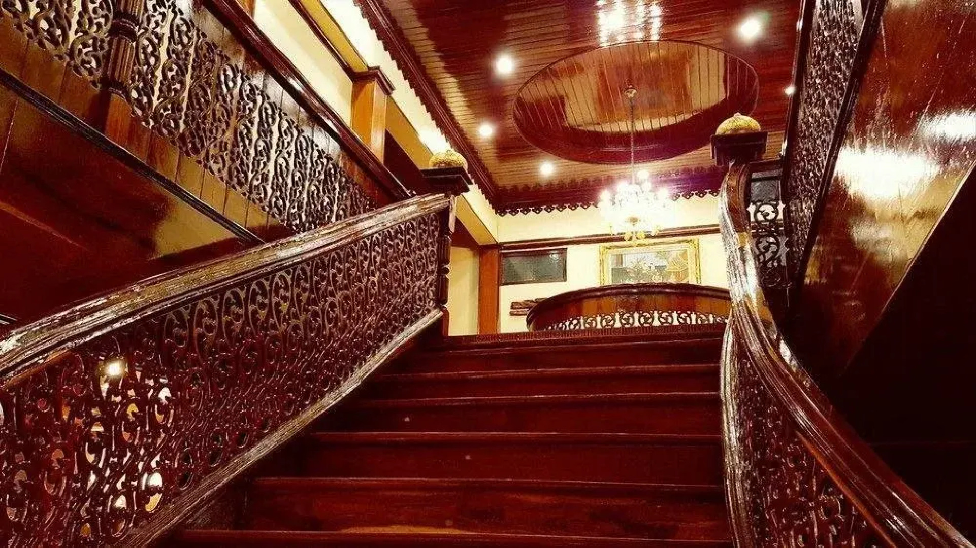 Baan Sai Thong Hotel