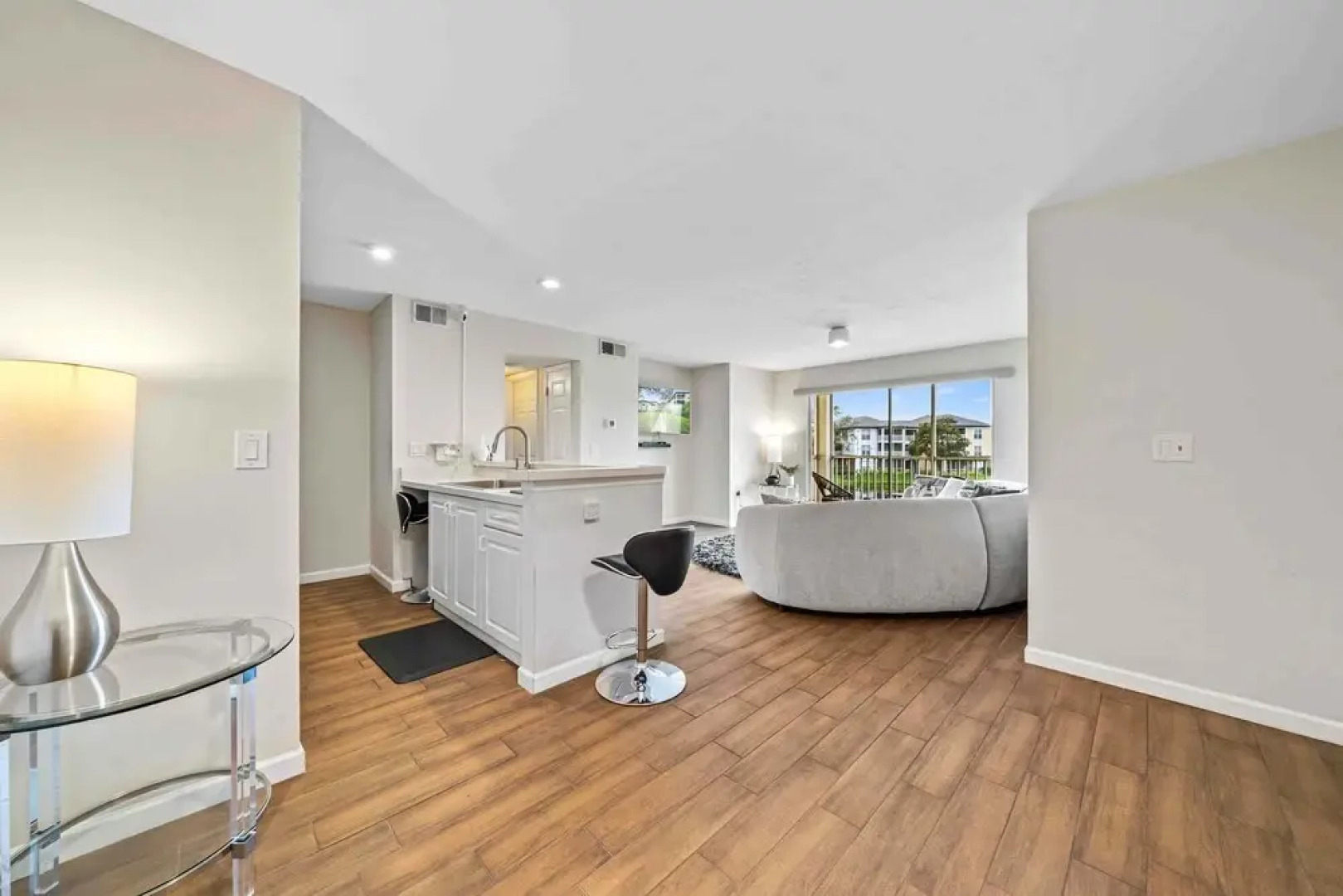 The Urban Oasis Serene Views!