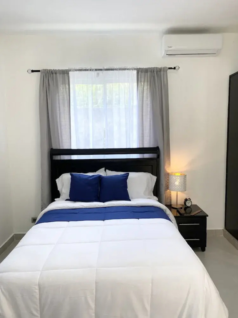 The White Rock Hotel BB