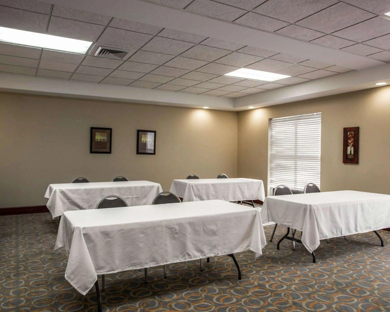 Comfort Inn & Suites Lumberton Central I-95