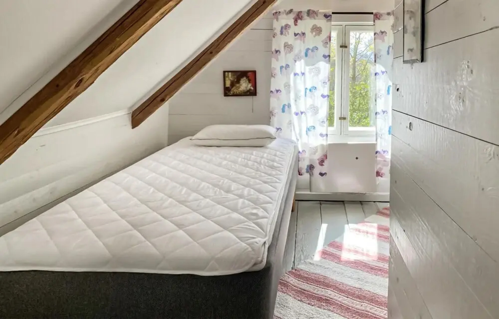 Awesome Home in Bräkne Hoby With 3 Bedrooms