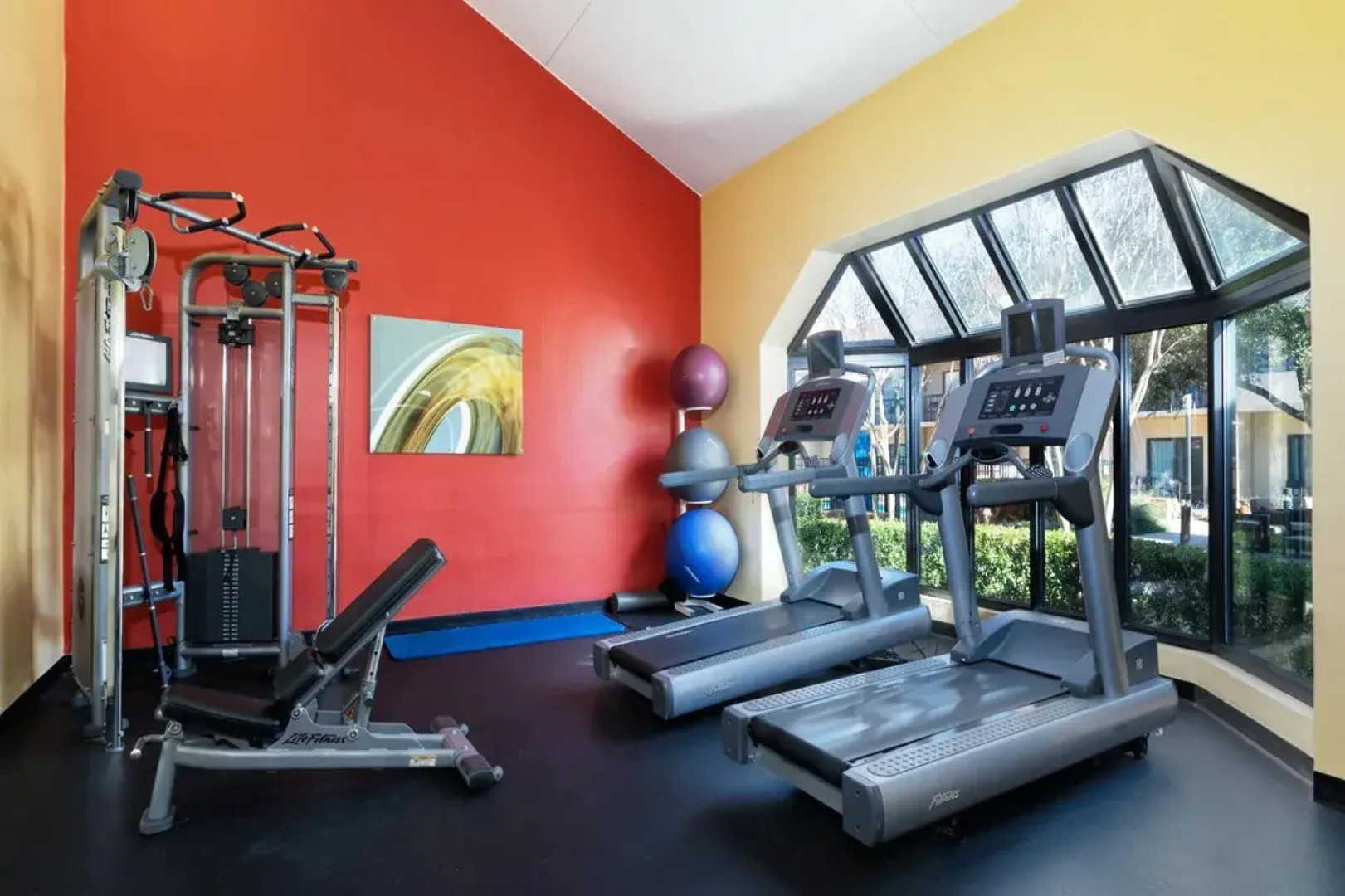 Courtyard by Marriott Dallas-Fort Worth/Bedford