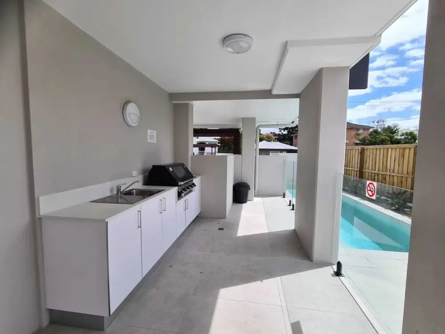 Modern 2 BR with Private Pool and Garden