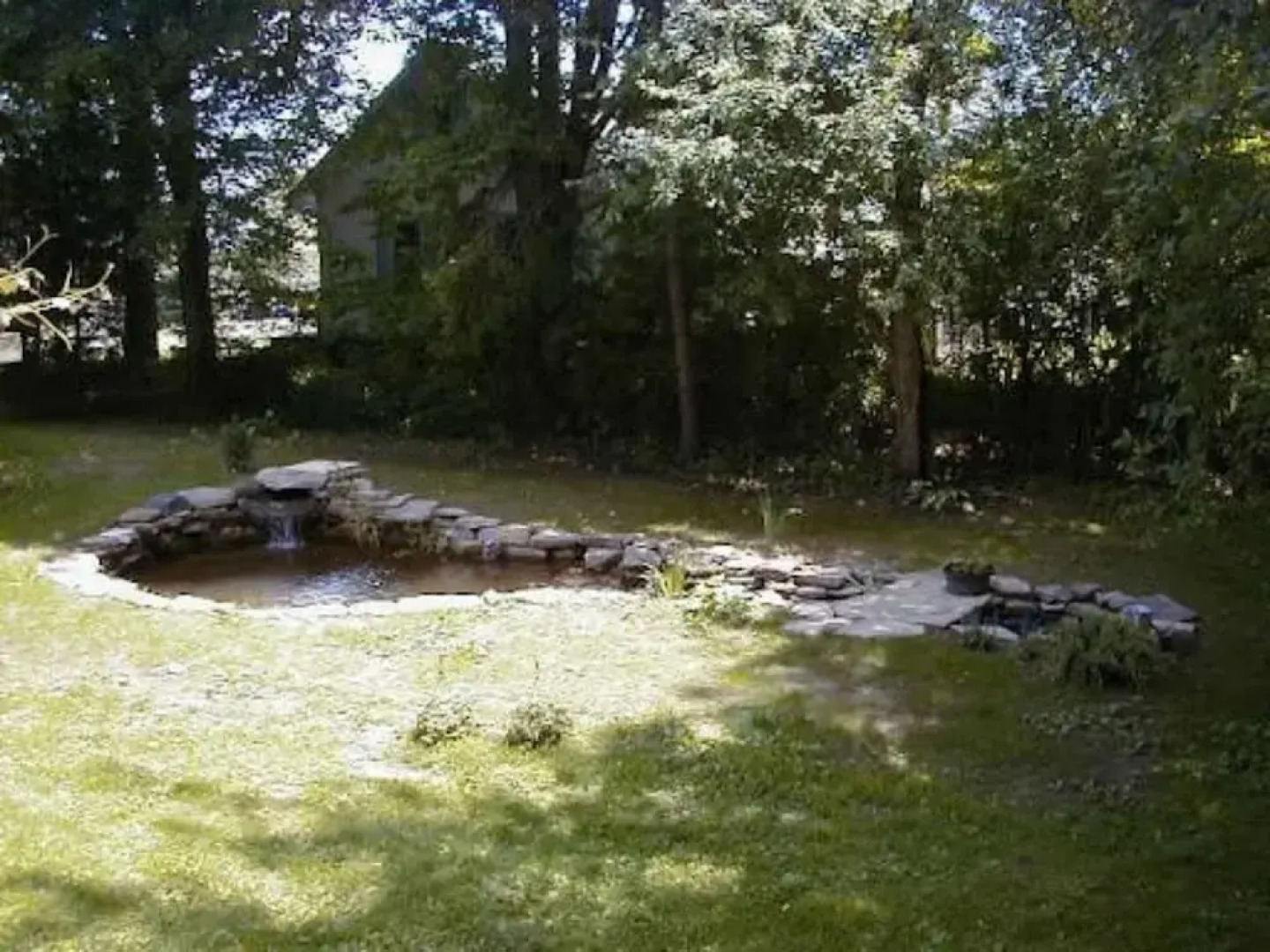 1786 The Limestone Inn Bed & Breakfast