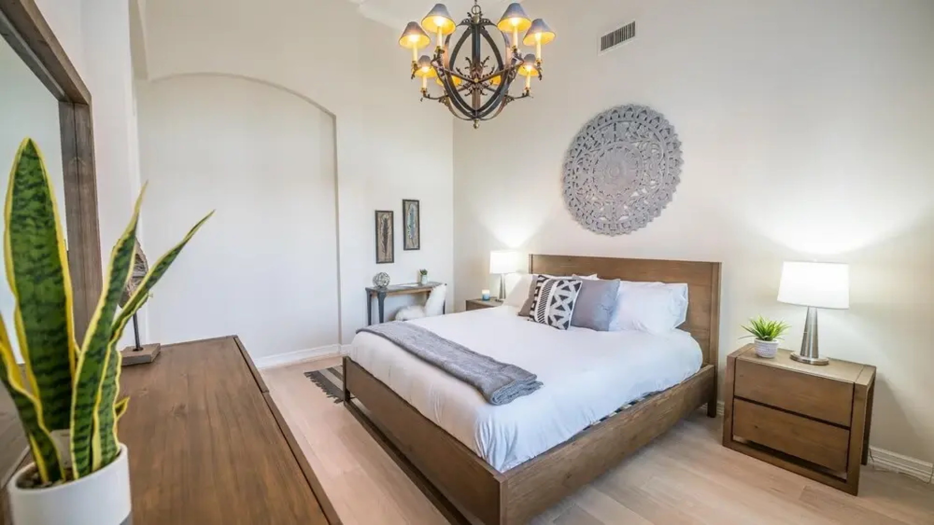 Paradise Valley by AvantStay