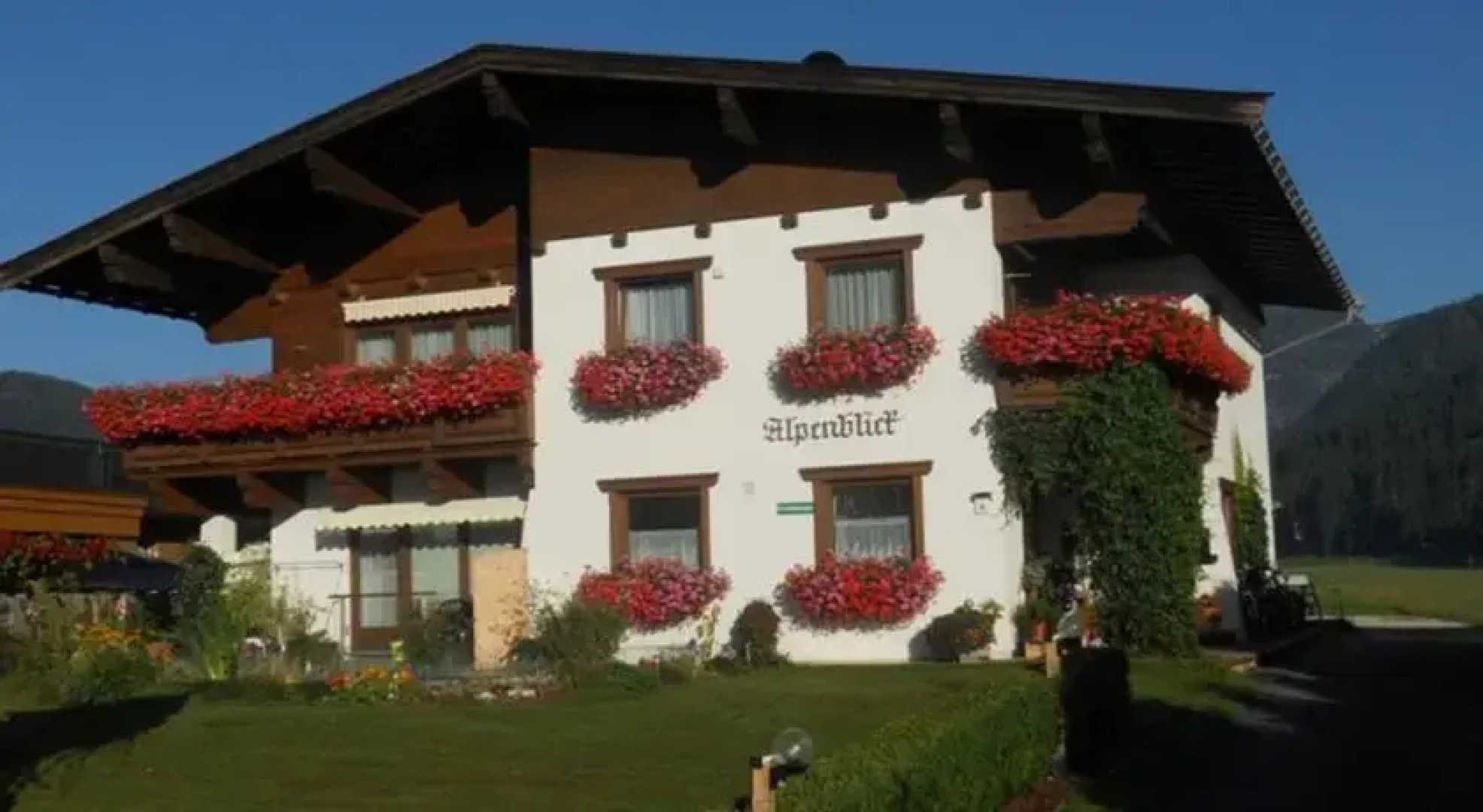 Ferienwohnungen Haus Alpenblick