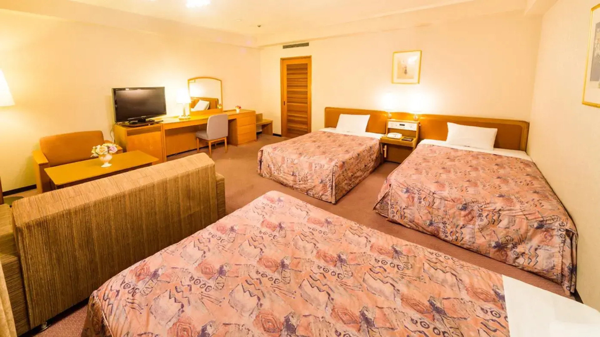 The Crown Palais New Hankyu Kochi