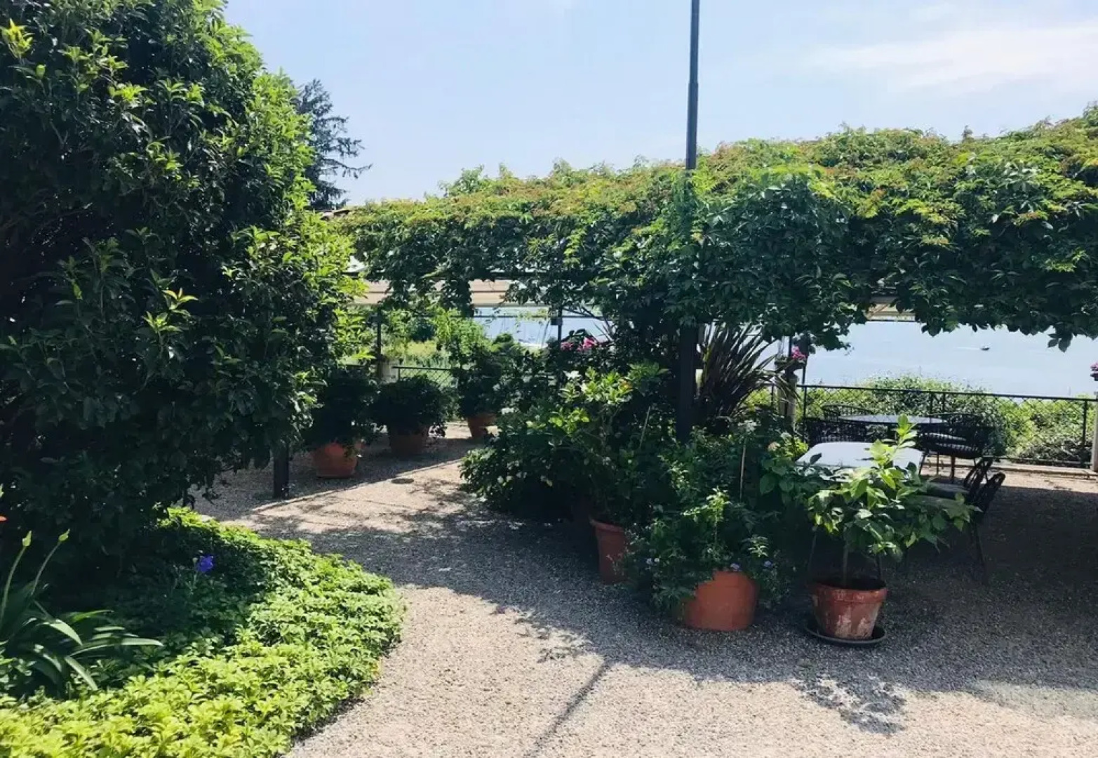 Casa Al Vicolo Di Ranco 50mt From Beach - Happy Rentals