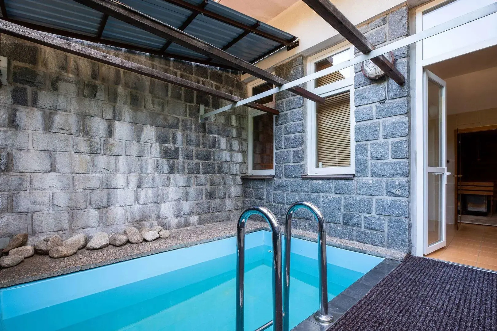 Pinia Hotel & Resort