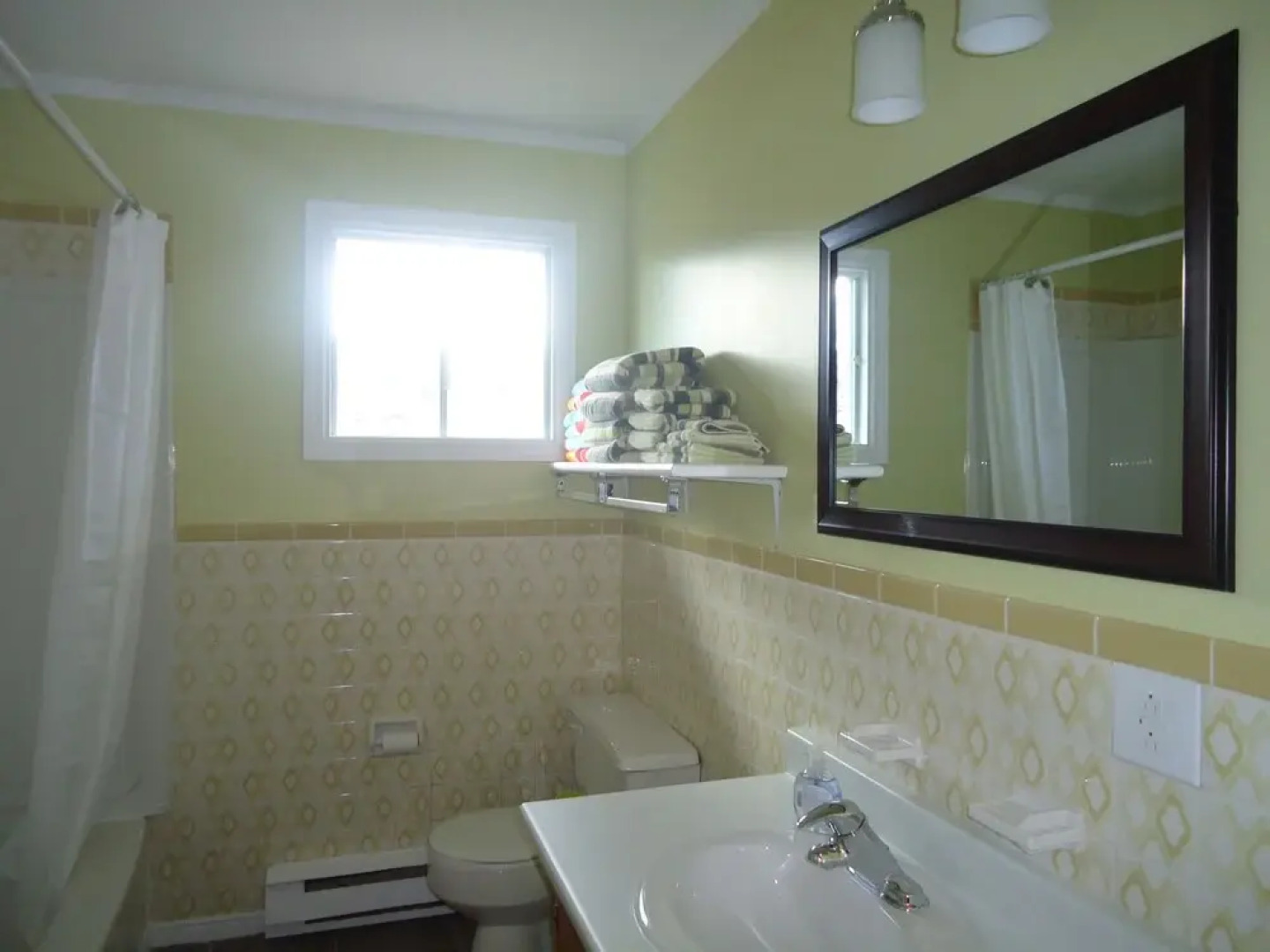 Harbourview Haven - 3 Br Home