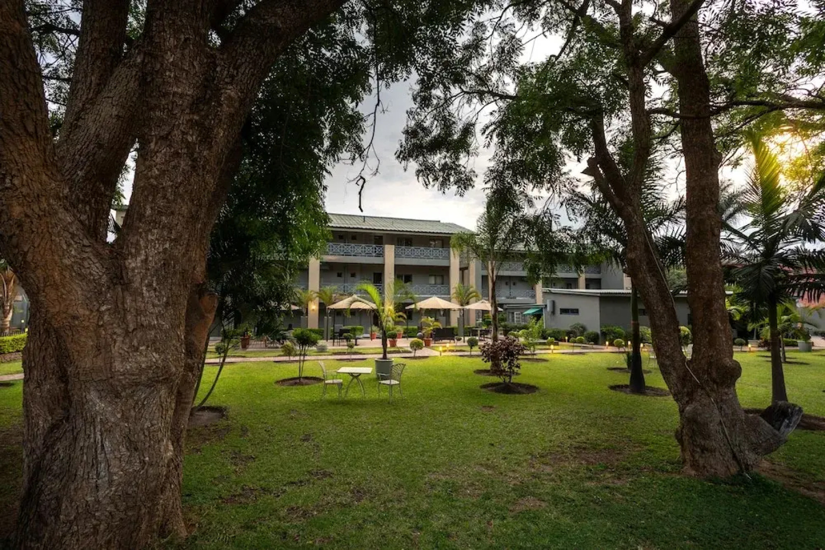 Fallsway Apartments Burley Court