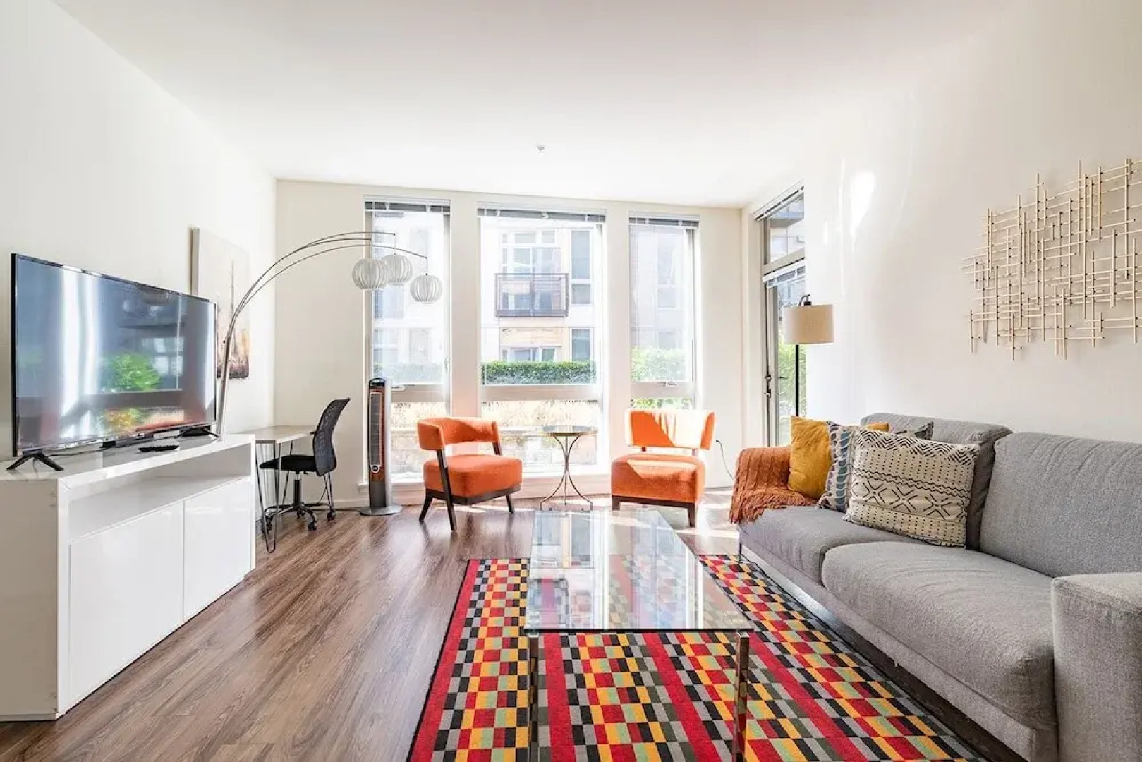 Sophari  Mercer Island Apartments