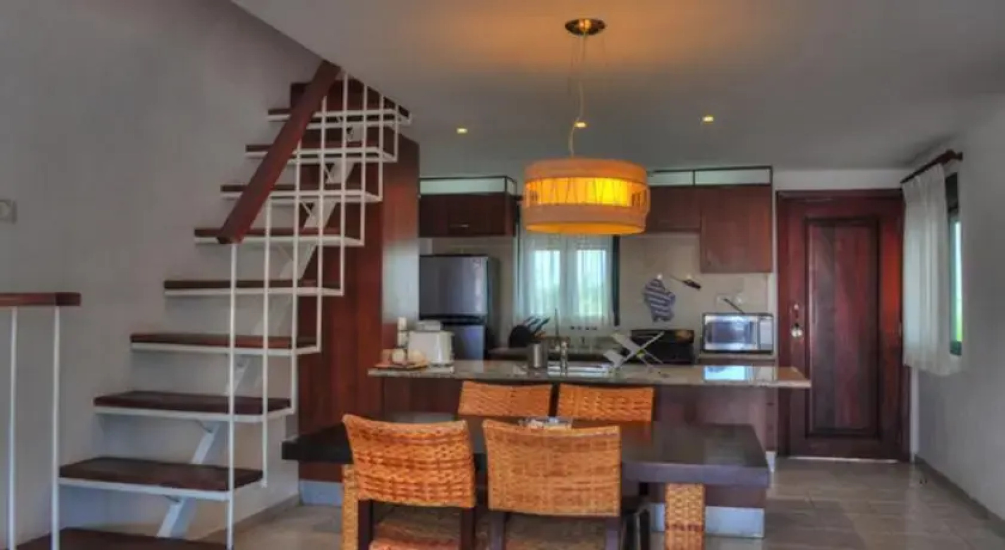 Xunny Retreats by Volalto