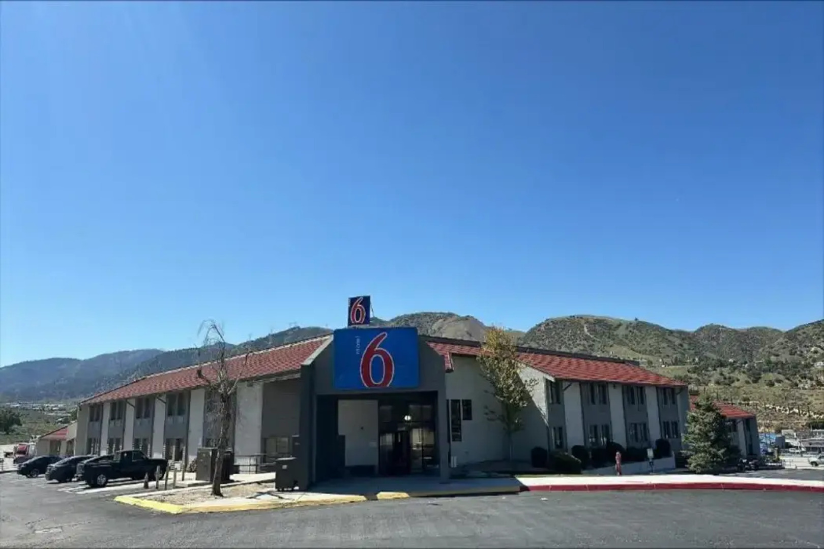 Motel 6 Lebec, CA