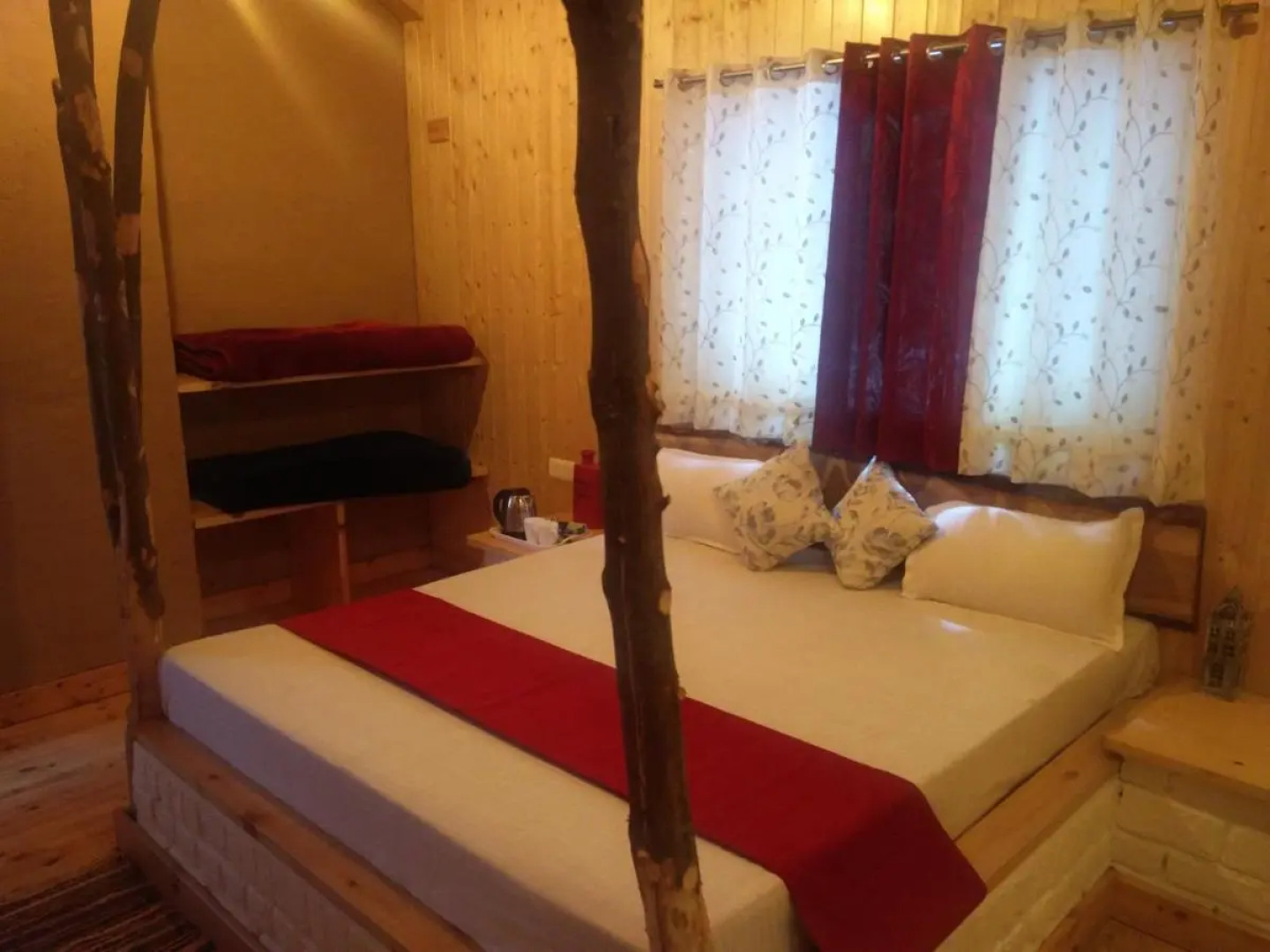 Offbeat Abodes - Tirthan Valley