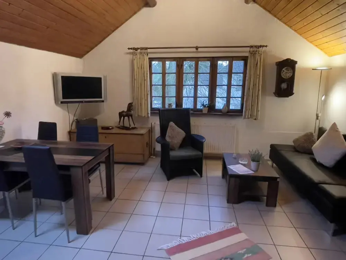 Apartment in Meisberg With In-house Catering