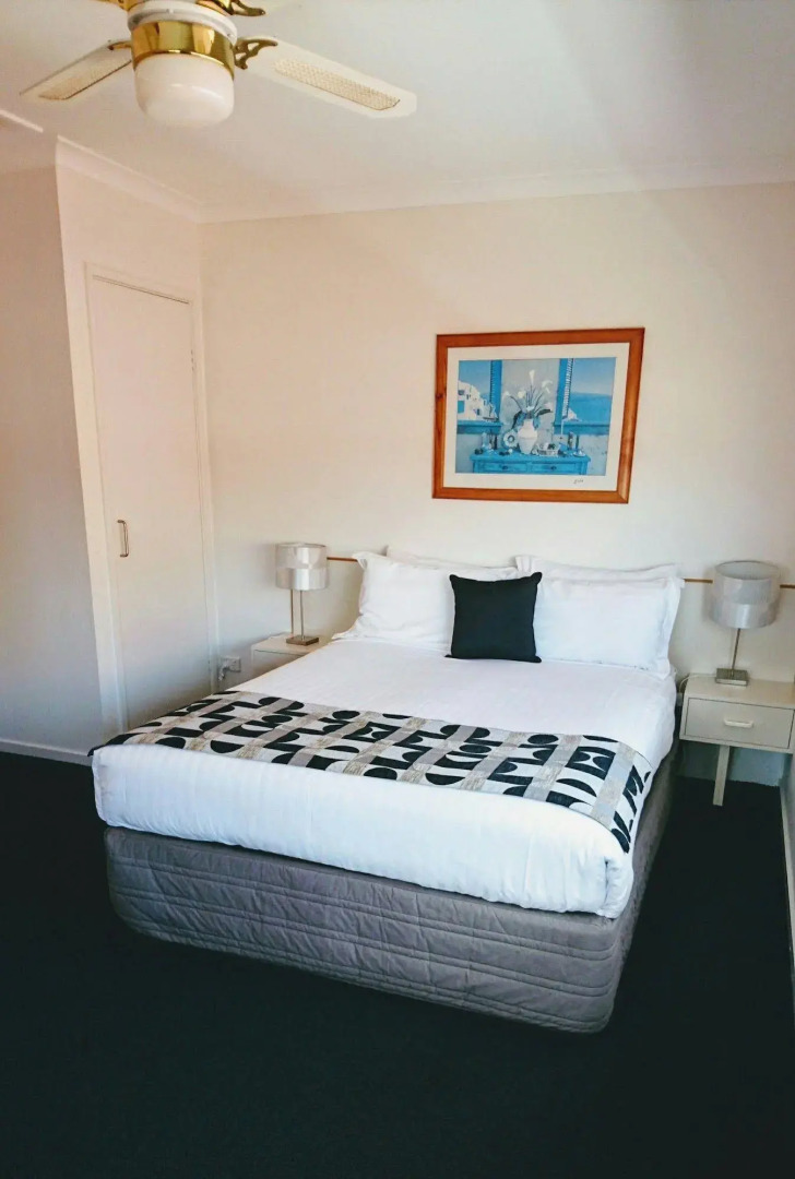 Mariners Cove at Paynesville Motel & Apartments