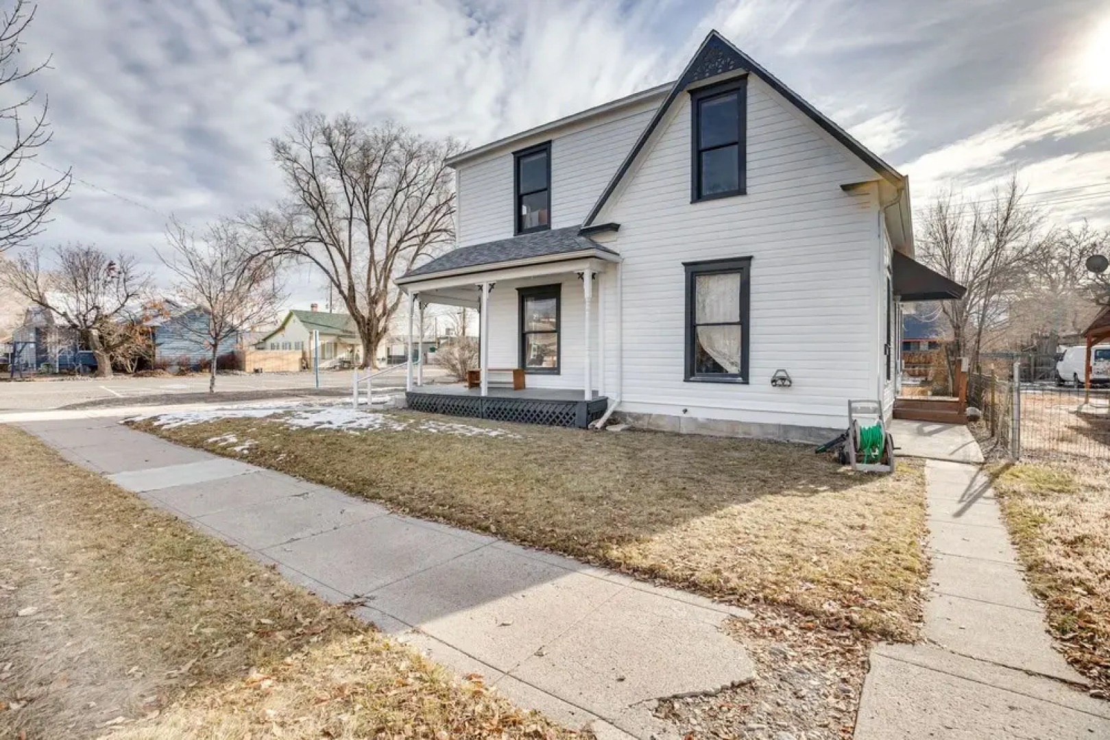 Pet-friendly Montrose Home, Walk to Town!