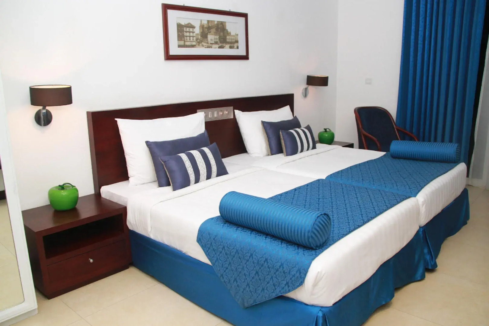 Earl's Red Passikudah