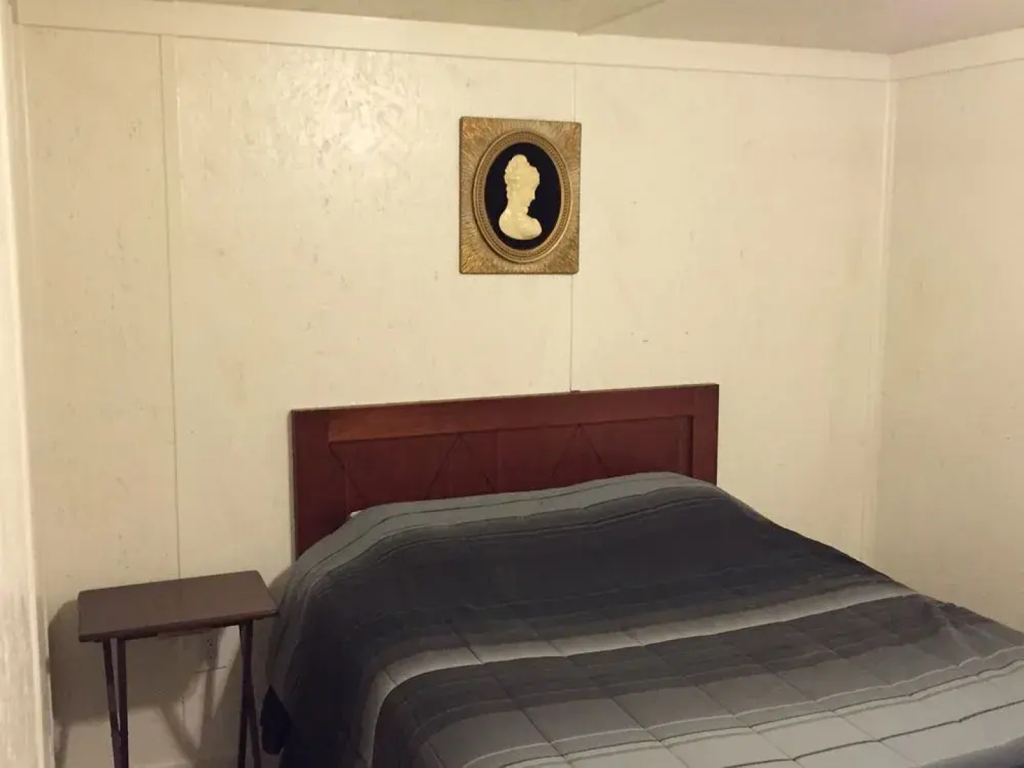 Ritz Motel & Lodging