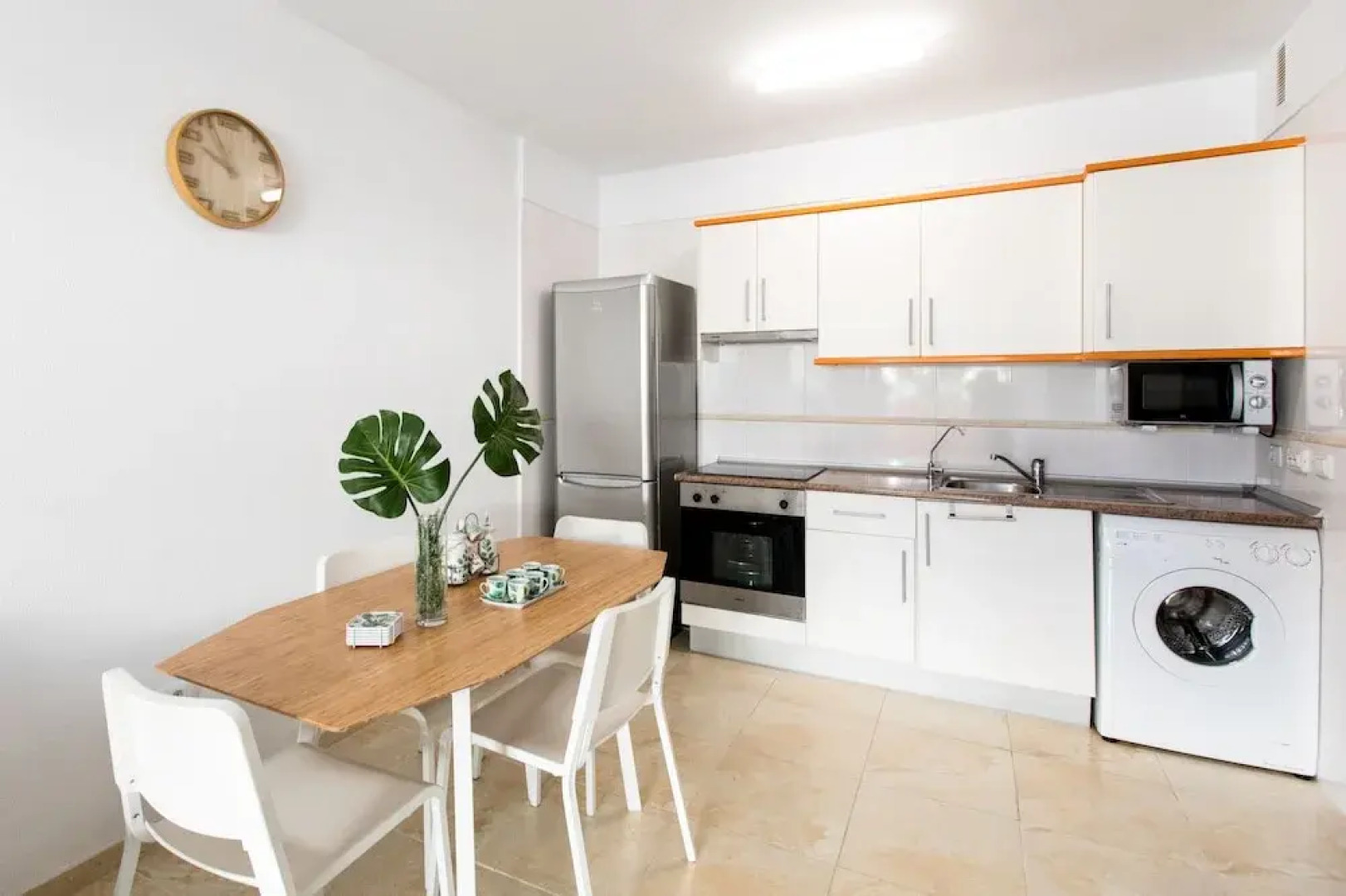 Island Time, Quietness and Relax on the Coast